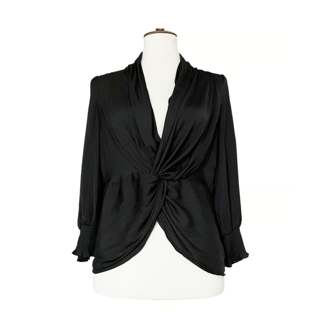 Elegant Gray Women's Top